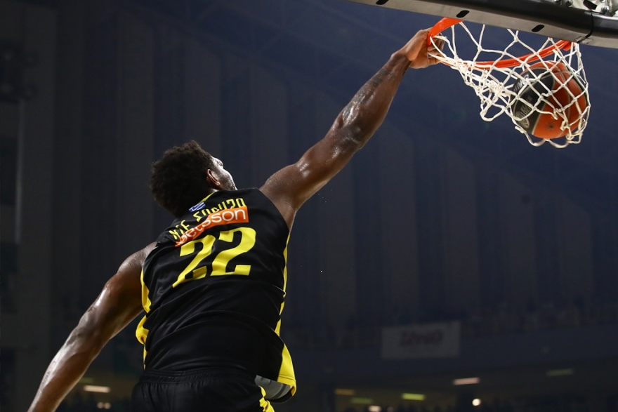 &Pi;&alpha;&nu;&alpha;&theta;&eta;&nu;&alpha;ϊ&kappa;ό&sigmaf; &ndash; &Alpha;&Rho;&Eta; 89-71 | Ή&tau;&tau;&alpha; &sigma;&tau;&eta; &gamma;&kappa;&rho;&iota; &phi;&iota;έ&sigma;&tau;&alpha; &tau;&omicron;&upsilon; &Pi;&alpha;&nu;&alpha;&theta;&eta;&nu;&alpha;ϊ&kappa;&omicron;ύ