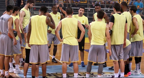 &Xi;&epsilon;&mu;&omicron;ύ&delta;&iota;&alpha;&sigma;&mu;&alpha; &mu;&epsilon; Έ&lambda;&iota;&omicron;&sigmaf; &Sigma;ά&nu;&sigmaf;