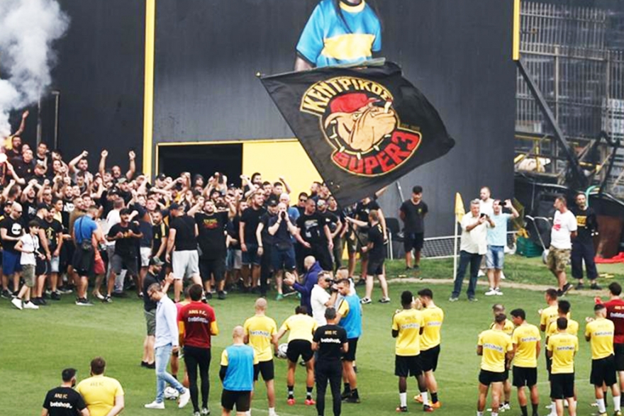 &laquo;&Nu;&tau;&omicron;&pi;&alpha;&rho;&iota;&sigma;&mu;έ&nu;&omicron;&iota;&raquo; &alpha;&pi;ό &tau;&omicron;&nu; &kappa;ό&sigma;&mu;&omicron; &gamma;&iota;&alpha; &tau;&eta;&nu; &pi;&rho;ό&kappa;&rho;&iota;&sigma;&eta;!