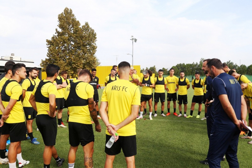 &Delta;&iota;&alpha;&chi;&epsilon;ί&rho;&iota;&sigma;&eta; &delta;&upsilon;&nu;ά&mu;&epsilon;&omega;&nu; &kappa;&alpha;&iota; &pi;&rho;&omicron;&sigma;ή&lambda;&omega;&sigma;&eta; &sigma;&epsilon; &kappa;ά&theta;&epsilon; &pi;&alpha;&iota;&chi;&nu;ί&delta;&iota; &xi;&epsilon;&chi;&omega;&rho;&iota;&sigma;&tau;ά