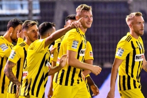 &Eta; &alpha;&pi;&alpha;&rho;&alpha;ί&tau;&eta;&tau;&eta; &alpha;&lambda;&lambda;&alpha;&gamma;ή &sigma;&tau;&eta;&nu; &epsilon;&pi;&iota;&theta;&epsilon;&tau;&iota;&kappa;ή &phi;&iota;&lambda;&omicron;&sigma;&omicron;&phi;ί&alpha;