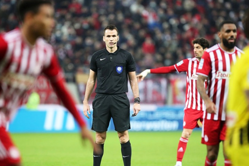 &Omicron;&lambda;&upsilon;&mu;&pi;&iota;&alpha;&kappa;ό&sigmaf; &ndash; &Alpha;&Rho;&Eta;&Sigma; 2-1 | &Kappa;&alpha;&theta;ά&rho;&iota;&sigma;&epsilon; &omicron; &Mu;&alpha;&nu;&omicron;ύ&chi;&omicron;&sigmaf;