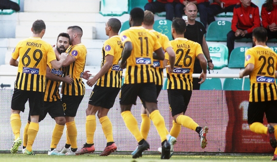 &Xi;ά&nu;&theta;&eta; - &Alpha;&Rho;&Eta;&Sigma; 0-1 | &Nu;ί&kappa;&eta;-&alpha;&pi;ά&nu;&tau;&eta;&sigma;&eta; &sigma;&epsilon; &Xi;ά&nu;&theta;&eta; &kappa;&alpha;&iota; "&kappa;&omicron;&rho;ά&kappa;&iota;"