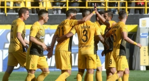 Ώ&rho;&alpha; &kappa;&upsilon;&pi;έ&lambda;&lambda;&omicron;&upsilon;!