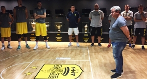 &Mu;&epsilon; &sigma;&upsilon;&gamma;&kappa;&rho;&alpha;&tau;&eta;&mu;έ&nu;&eta; &alpha;&iota;&sigma;&iota;&omicron;&delta;&omicron;&xi;ί&alpha; &tau;&omicron; &xi;&epsilon;&kappa;ί&nu;&eta;&mu;&alpha; &tau;&omicron;&upsilon; &Alpha;&upsilon;&tau;&omicron;&kappa;&rho;ά&tau;&omicron;&rho;&alpha;