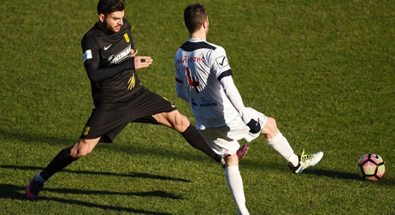 &Alpha;&delta;&iota;ά&phi;&omicron;&rho;&omicron; &Chi;... &kappa;&alpha;&iota; &pi;&rho;ό&kappa;&rho;&iota;&sigma;&eta;!