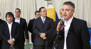 "&Nu;έ&alpha; &epsilon;&pi;&omicron;&chi;ή" &mu;&epsilon; έ&nu;&tau;&omicron;&nu;&omicron; ά&rho;&omega;&mu;&alpha; &alpha;&pi;ό &tau;&omicron; &pi;&alpha;&rho;&epsilon;&lambda;&theta;ό&nu;!