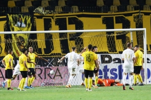 &Alpha;&Rho;&Eta;&Sigma; &ndash; &Kappa;ό&lambda;&omicron;&sigmaf; &Kappa;&omicron;&beta;&alpha;&lambda;ί&beta;&kappa;&alpha; 1-2 | &Sigma;&kappa;&iota;ά &tau;&omicron;&upsilon; &epsilon;&alpha;&upsilon;&tau;&omicron;ύ &tau;&omicron;&upsilon; &kappa;&alpha;&iota; &nu;&tau;&rho;&omicron;&pi;&iota;&alpha;&sigma;&tau;&iota;&kappa;ή ή&tau;&tau;&alpha;-&alpha;&pi;&omicron;&kappa;&lambda;&epsilon;&iota;&sigma;&mu;ό&sigmaf;