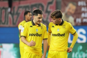 &Lambda;ά&rho;&iota;&sigma;&alpha; &ndash; &Alpha;&Rho;&Eta;&Sigma; 1-0 | &Mu;&pi;ή&kappa;&epsilon; &kappa;&omicron;&iota;&mu;ώ&mu;&epsilon;&nu;&omicron;&sigmaf; &kappa;&alpha;&iota; &delta;&epsilon;&nu; &xi;ύ&pi;&nu;&eta;&sigma;&epsilon; &pi;&omicron;&tau;έ