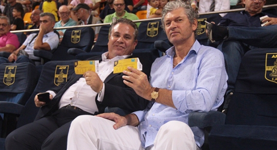 &Mu;&epsilon; ά&delta;&epsilon;&iota;&alpha; &chi;έ&rho;&iota;&alpha; &sigma;&tau;&eta;&nu; &sigma;&upsilon;&nu;έ&lambda;&epsilon;&upsilon;&sigma;&eta; &zeta;&omega;&tau;&iota;&kappa;ή&sigmaf; &sigma;&eta;&mu;&alpha;&sigma;ί&alpha;&sigmaf; &gamma;&iota;&alpha; &tau;&eta;&nu; &Kappa;&Alpha;&Epsilon;;