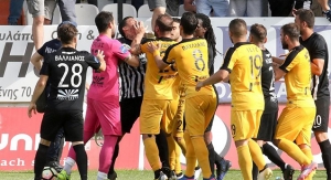 Ά&rho;&gamma;&eta;&sigma;&epsilon; &nu;&alpha; &xi;&upsilon;&pi;&nu;ή&sigma;&epsilon;&iota;... &kappa;&alpha;&iota; &pi;έ&tau;&alpha;&xi;&epsilon; &tau;&iota;&sigmaf; &tau;&epsilon;&lambda;&epsilon;&upsilon;&tau;&alpha;ί&epsilon;&sigmaf; &tau;&omicron;&upsilon; &epsilon;&lambda;&pi;ί&delta;&epsilon;&sigmaf;