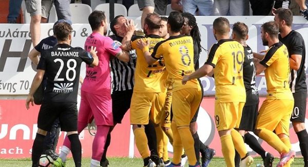 Ά&rho;&gamma;&eta;&sigma;&epsilon; &nu;&alpha; &xi;&upsilon;&pi;&nu;ή&sigma;&epsilon;&iota;... &kappa;&alpha;&iota; &pi;έ&tau;&alpha;&xi;&epsilon; &tau;&iota;&sigmaf; &tau;&epsilon;&lambda;&epsilon;&upsilon;&tau;&alpha;ί&epsilon;&sigmaf; &tau;&omicron;&upsilon; &epsilon;&lambda;&pi;ί&delta;&epsilon;&sigmaf;