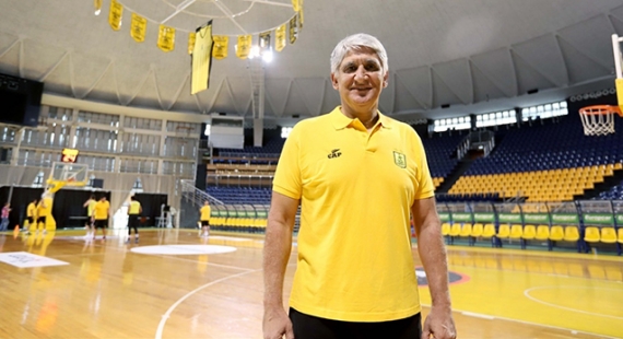 &Alpha;&nu;&omicron;&iota;&chi;&tau;ή &pi;&rho;&omicron;&pi;ό&nu;&eta;&sigma;&eta; &hellip;&mu;&epsilon; &phi;&omicron;&upsilon;&lambda; &rho;ό&sigma;&tau;&epsilon;&rho;!