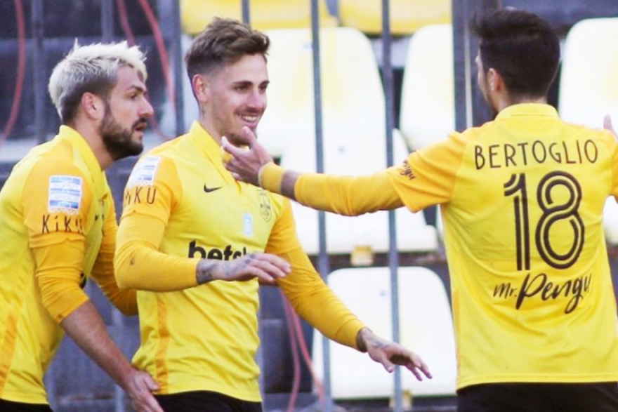 &Nu;&alpha; &pi;ά&rho;&epsilon;&iota; &tau;&omicron;&upsilon;&sigmaf; 3 &beta;&alpha;&theta;&mu;&omicron;ύ&sigmaf; &kappa;&alpha;&iota; &nu;&alpha; &kappa;&lambda;&epsilon;ί&sigma;&epsilon;&iota; &omicron;&rho;&iota;&sigma;&tau;&iota;&kappa;ά &tau;&eta;&nu; &kappa;&alpha;&kappa;ή &pi;&alpha;&rho;έ&nu;&theta;&epsilon;&sigma;&eta;