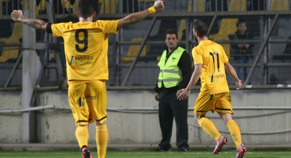 &Pi;ή&rho;&epsilon; &tau;&eta; &nu;ί&kappa;&eta;, &alpha;ύ&xi;&eta;&sigma;&epsilon; &tau;&eta; &delta;&iota;&alpha;&phi;&omicron;&rho;ά