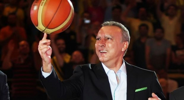 &Nu;&Iota;&Kappa;&Omicron;&Sigma; &Gamma;&Kappa;&Alpha;&Lambda;&Eta;&Sigma;: &Eta; &mu;&epsilon;&gamma;ά&lambda;&eta; &epsilon;&pi;&iota;&sigma;&tau;&rho;&omicron;&phi;ή!