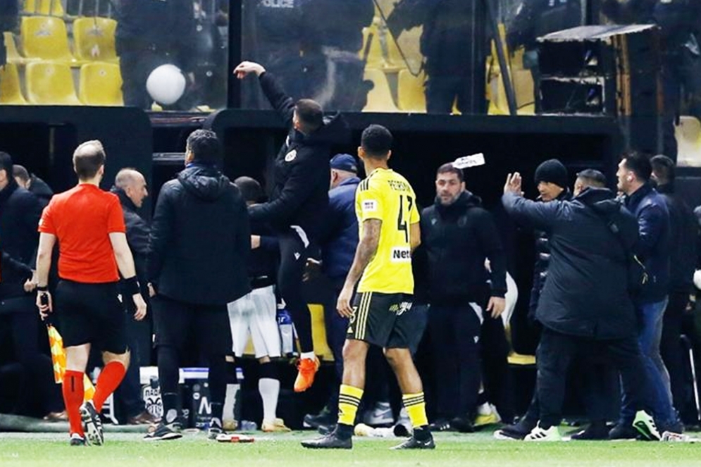 &Alpha;&Rho;&Eta;&Sigma; &ndash; &pi;&omicron;&alpha;&kappa; 1-2 | &Tau;&omicron;&upsilon;&sigmaf; έ&delta;&omega;&sigma;&epsilon; &tau;&omicron; &delta;&iota;&kappa;&alpha;ί&omega;&mu;&alpha; &nu;&alpha; &tau;&omicron;&upsilon; &tau;&omicron; &kappa;&lambda;έ&psi;&omicron;&upsilon;&nu;