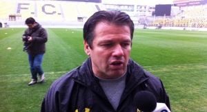 &Pi;&rho;ώ&tau;&alpha; &omicron;&iota; &nu;ί&kappa;&epsilon;&sigmaf;, &mu;&epsilon;&tau;ά &tau;&alpha; &kappa;&omicron;&mu;&pi;&iota;&omicron;&upsilon;&tau;&epsilon;&rho;ά&kappa;&iota;&alpha;...