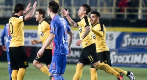 &Delta;&epsilon;&nu; &mu;ά&sigma;&eta;&sigma;&epsilon; &kappa;&alpha;&iota; &pi;ή&rho;&epsilon; &tau;&omicron; &tau;&rho;ί&pi;&omicron;&nu;&tau;&omicron;!