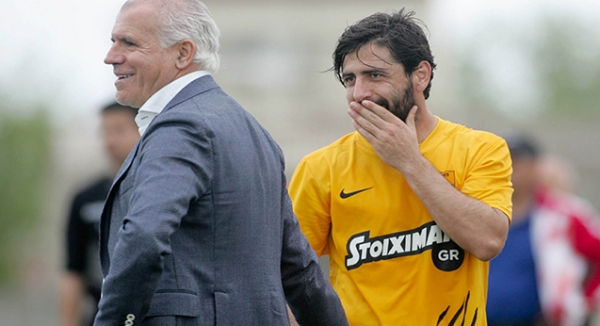 &Nu;&alpha; &sigma;&kappa;&alpha;&rho;&phi;&alpha;&lambda;ώ&sigma;&epsilon;&iota; &sigma;&tau;&eta;&nu; &kappa;&omicron;&rho;&upsilon;&phi;ή