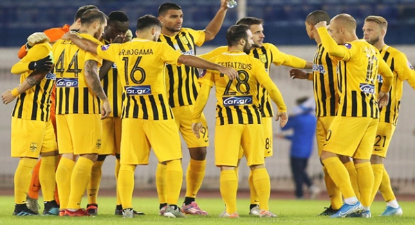 &Mu;&epsilon; &phi;ό&rho;&alpha; &sigma;&tau;&omicron; &Omicron;&Alpha;&Kappa;&Alpha; &gamma;&iota;&alpha; &tau;&omicron; &delta;&iota;&pi;&lambda;ό