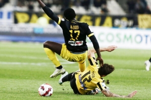 &Alpha;&Epsilon;&Kappa; &ndash; &Alpha;&Rho;&Eta;&Sigma; 2-1 | &Mu;&epsilon; &tau;&omicron; &pi;ό&delta;&iota; &sigma;&tau;&omicron; &gamma;&kappa;ά&zeta;&iota; &omicron; &Alpha;&Rho;&Eta;&Sigma;, &tau;&omicron;&nu; &phi;&rho;έ&nu;&alpha;&rho;&epsilon; &omicron; &Delta;&iota;&alpha;&mu;&alpha;&nu;&tau;ό&pi;&omicron;&upsilon;&lambda;&omicron;&sigmaf;