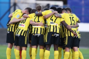 &Sigma;&kappa;&lambda;&eta;&rho;ό&pi;&epsilon;&tau;&sigma;&omicron;&sigmaf; &kappa;&alpha;&iota; &alpha;&pi;&omicron;&tau;&epsilon;&lambda;&epsilon;&sigma;&mu;&alpha;&tau;&iota;&kappa;ό&sigmaf;