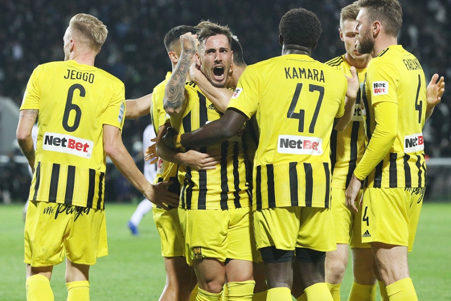 &Nu;&alpha; &kappa;&epsilon;&rho;&delta;ί&sigma;&epsilon;&iota; &tau;&eta;&nu; &eta;&rho;&epsilon;&mu;ί&alpha; &tau;&omicron;&upsilon;