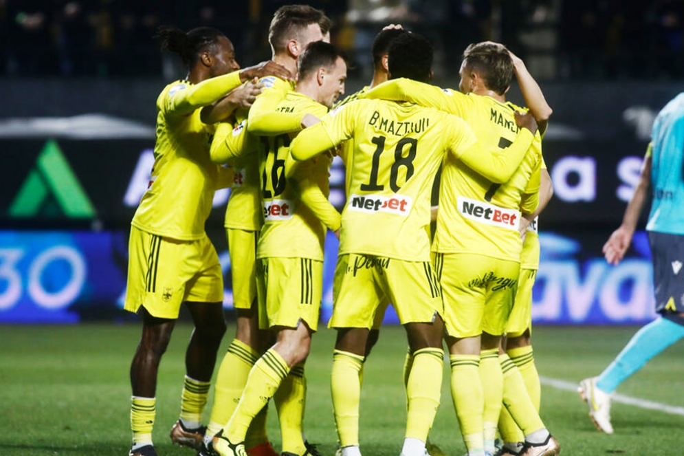 &Alpha;&Rho;&Eta;&Sigma; &ndash; &Alpha;&sigma;&tau;έ&rho;&alpha;&sigmaf; &Tau;&rho;ί&pi;&omicron;&lambda;&eta;&sigmaf; 3-0 | &Tau;&omicron; έ&kappa;&alpha;&nu;&epsilon; &epsilon;ύ&kappa;&omicron;&lambda;&omicron;!